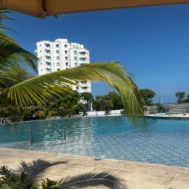 Sunset Horizon Apt-Ocean View-Pool-Wi-Fi-Beach