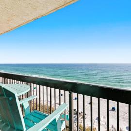 10th Floor Beautiful Condo Splash pad w multiple pools & hot tub