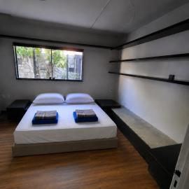 Quarto Privativo Próximo ao Relógio das Flores