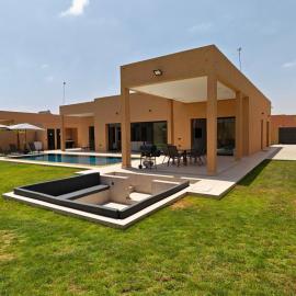 Villa Inaya