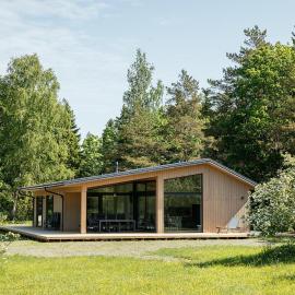 Lautri Holiday Home in Hausma