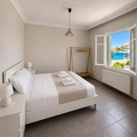 Araucaria Beachfront Residence, Hotel in Finikas