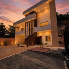 Selva maya stay, hotelli kohteessa Flores