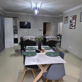 Mutare Fairbridge Executive Suites, hotell i Mutare