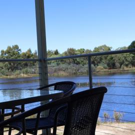 Beaufort Lake Caravan Park、Beaufortのホテル