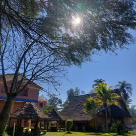 Hotel Balneario Las Tinajitas，Choreti的飯店