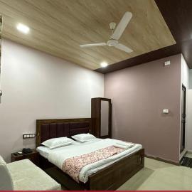 Hotel GMP, hotel a Hoshangābād