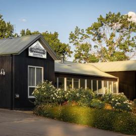 Tumbarumba Motel & Elms Restaurant, hotelli kohteessa Tumbarumba