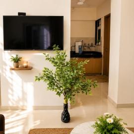 Hideout 2bhk Kharadi Near EON