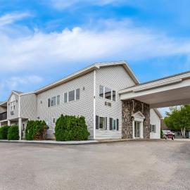Quality Inn & Suites Gorham White Mountains，戈爾罕的飯店