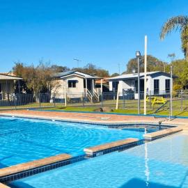 The Beach Quarters