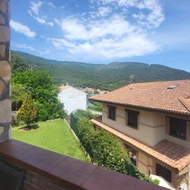 Bellavista, hotel din Piedralaves