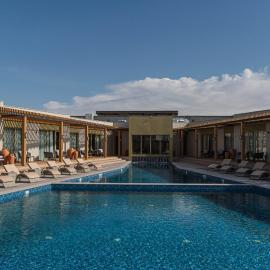 Nammu Spa and Wellness, hotell i Dubun