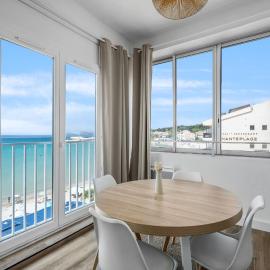 Studio face mer: Les Lecques şehrinde bir otel