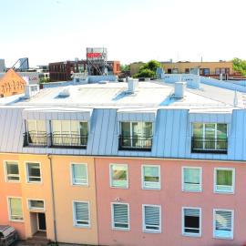 Elias Apartments