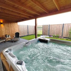 B&B de Gouden Ploeg met Jacuzzi