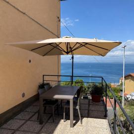 Emma's House, hotel a Porto Santo Stefano