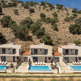 Thea Villas, hotel di Annináta