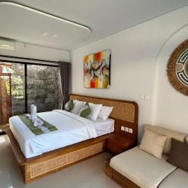 OkaTara Sumampan, hotel Blahbatu városában