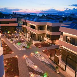 Sunset Premium, hotel u gradu 'Keramotí'