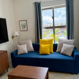 The Weekender at One West Near Airport & Beaches