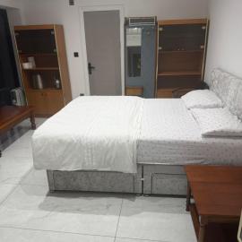 Studio Flat