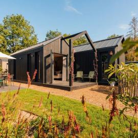 Knus I Tiny house op de Veluwe, hotel v mestu Epe
