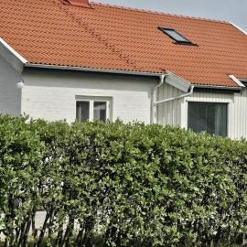 Semesterhus med två plan i Skärhamn SE09175, hotelli kohteessa Skärhamn