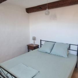 Appartement plein centre-ville – hotel w mieście Lodève