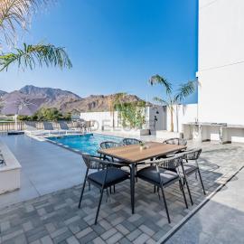 Escape to a Modern 3BR Villa with a Private Pool and Mountain Views, Al Dana Island, Fujairah by Deluxe Holiday Homes