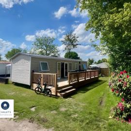 Premium 6-8 persoons chalet bij het Zuidlaardermeer op 5 sterren vakantiepark, hotel v destinaci Kropswolde