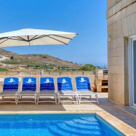 Għasri में, होटल Rebekah Holiday Home