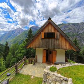 Gorsko zavetje Cottage, hotelli kohteessa Soča
