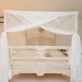 Amani luxe residences, מלון בKikambala