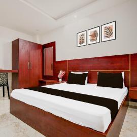 Viesnīca Super Hotel O Ghar Parivaar pilsētā Sītāpur