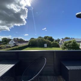 Apartment Vestenvinden, hotel i Tversted