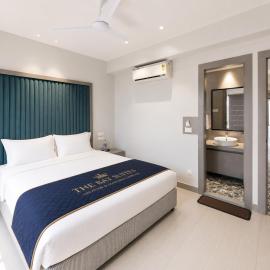 Mukut Mani Regency, hotel di New Town