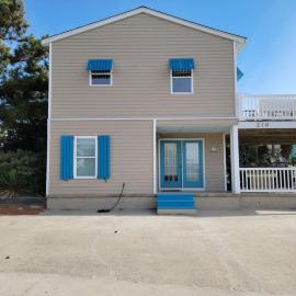 Steps to Beach 2BR 2BA duplex, hotel Atlantic Beachben