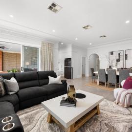 Aurora House - Heritage-style meets City Convenience