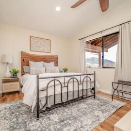 Estrada Ranch Hideaway, hotel in Fallbrook