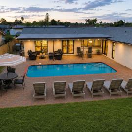 Sunrise Pool Oasis 5 Bedroom Home Near Hard Rock Stadium, hotel di Sunrise