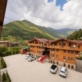 Ena Suites, hotel em Çaykara