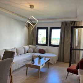 Bel Appt avec Terrasse et Vue sur Piscine: Sania Torres şehrinde bir otel