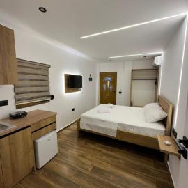 Aliaj Guesthouse