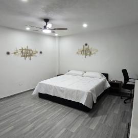 All In Suites, hotel em Saltillo