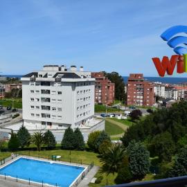 Apartamento con vistas y piscina, hotel v destinaci Castro-Urdiales