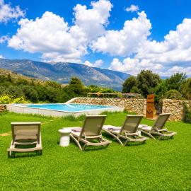Endless Green Villa