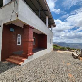 Tulip Villa, hotel a Kelghar