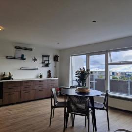 Top floor apartment with view
