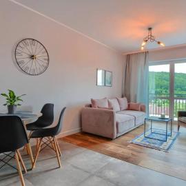Apartamenty Górska Przystań, hotel in Ustrzyki Dolne